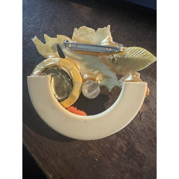 Vintage 1930s/1940s Celluloid Floral Brooch With Deep Carving Red, Yellow Gold G - Picture 6 of 9